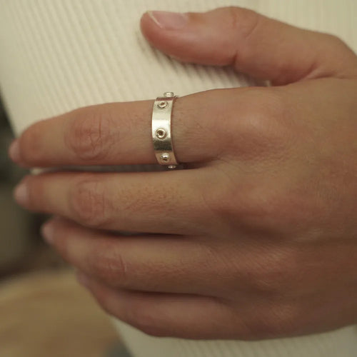 ANILLO ELARA