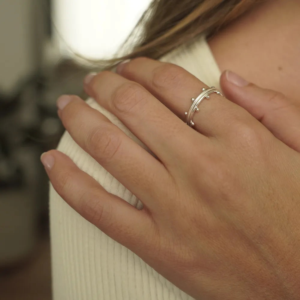 ANILLO LIRIA
